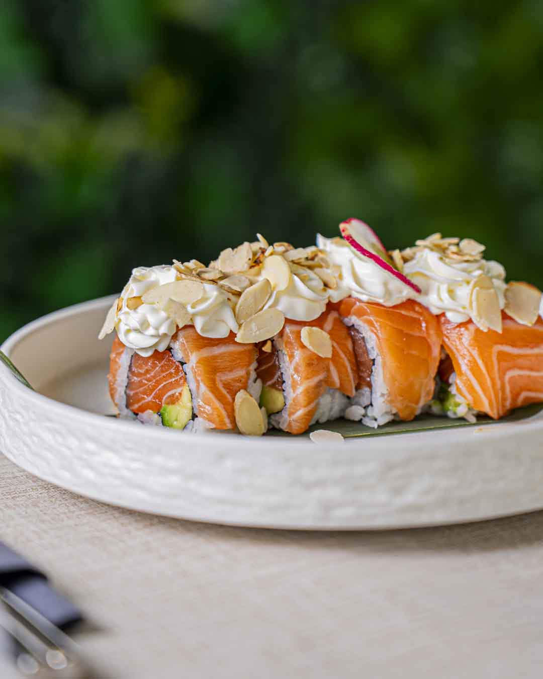 social-media-management-sushi-jin